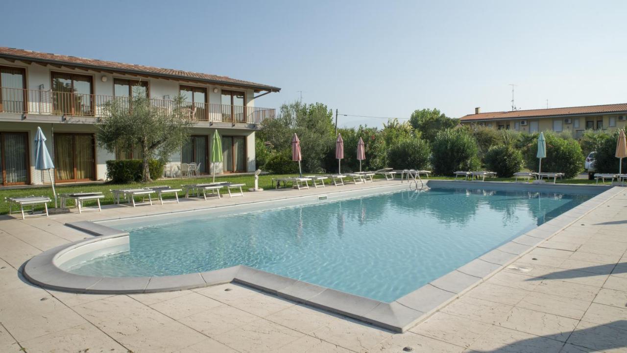 Residence Molino - Holiday Apartments Manerba del Garda Exterior photo