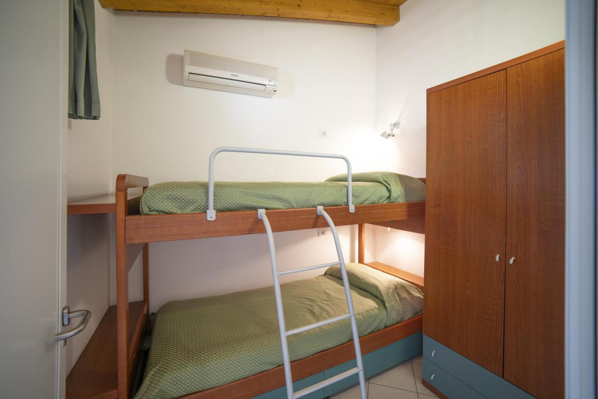 Residence Molino - Holiday Apartments Manerba del Garda Exterior photo